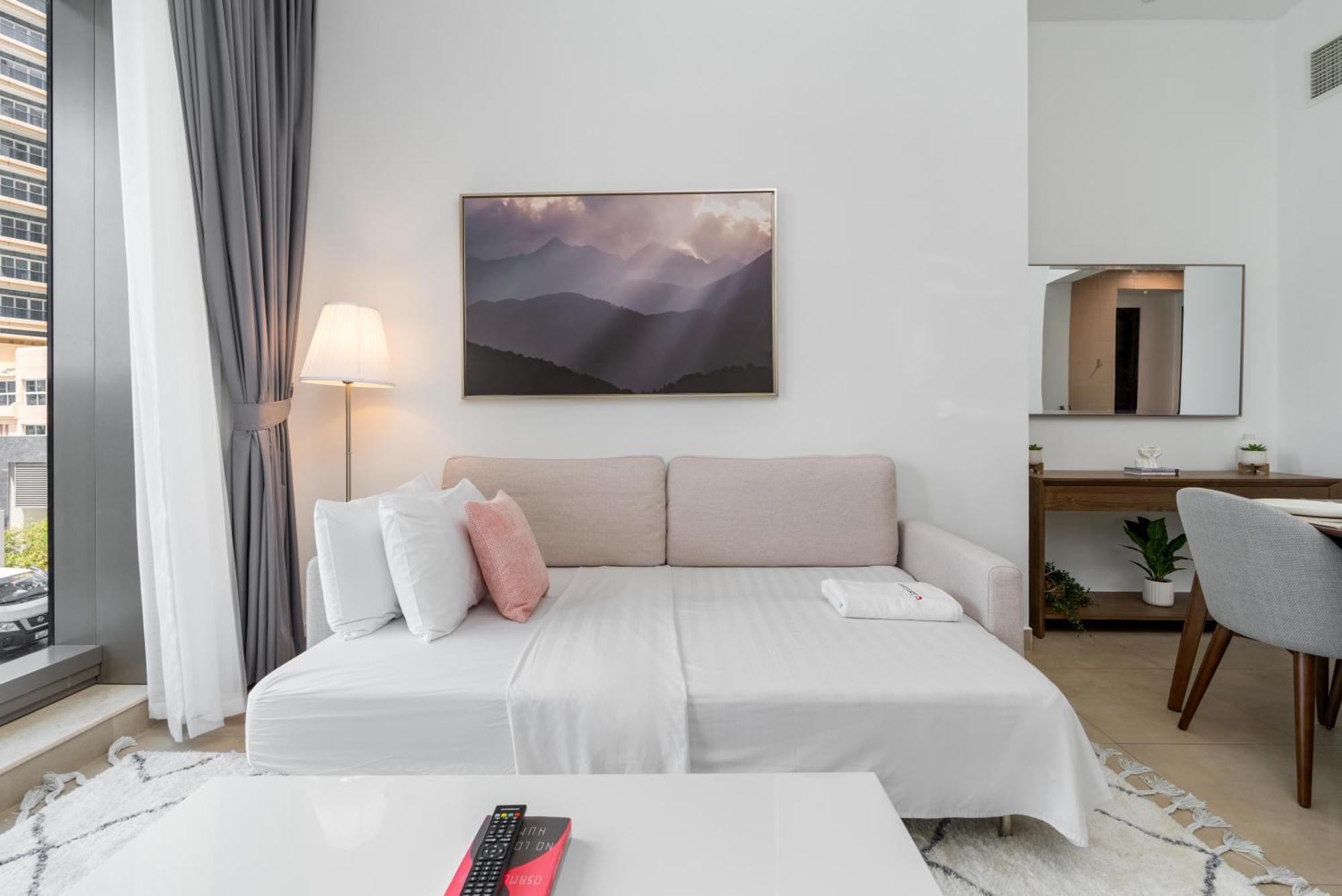 Exclusive 1 Bedroom Marina View Dubai